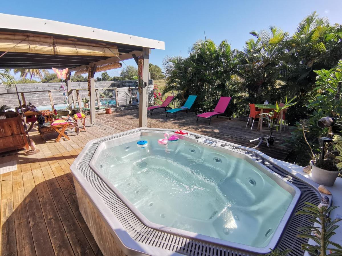 Bungalow La Perle - Jacuzzi - Piscine Saint-Francois  Bagian luar foto
