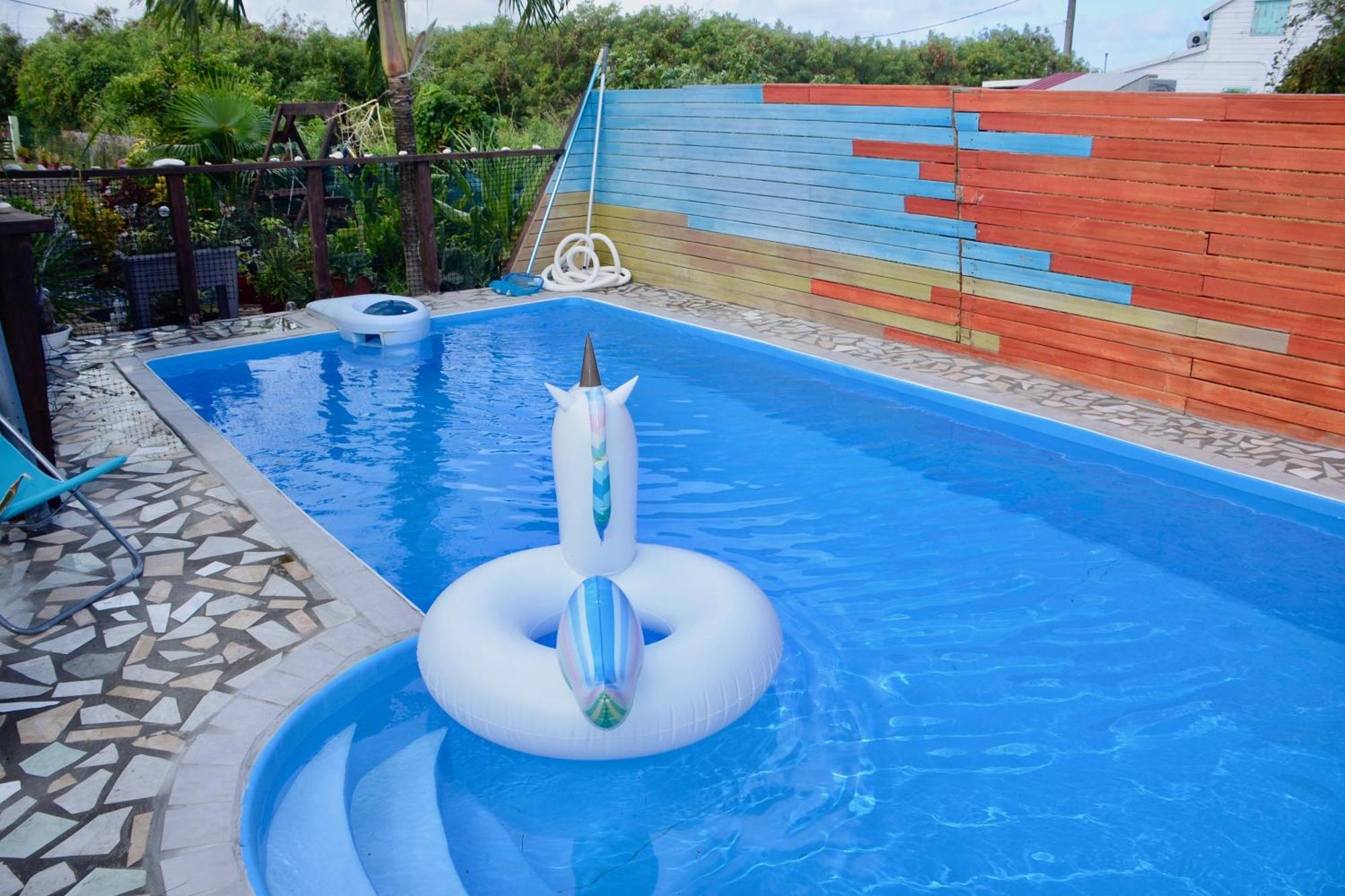 Bungalow La Perle - Jacuzzi - Piscine Saint-Francois  Bagian luar foto